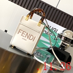 フェンディバッグ コピー