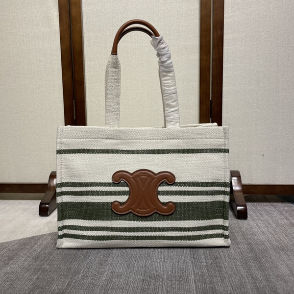 スーパーコピーブランドバッグ正面デザイン