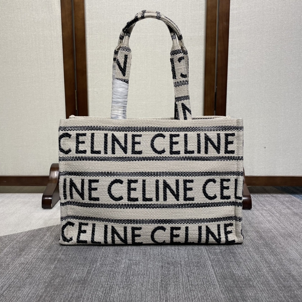 スーパーコピーブランドバッグ正面デザイン