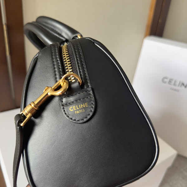 スーパーコピーブランドバッグ角部分ディテール