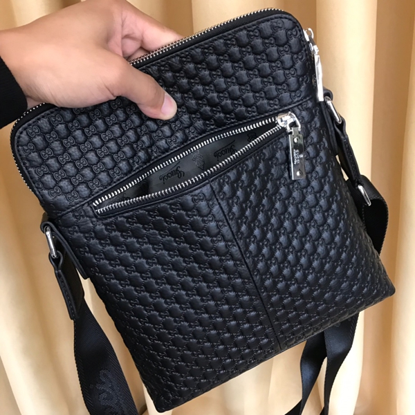スーパーコピーブランドバッグ着用イメージ