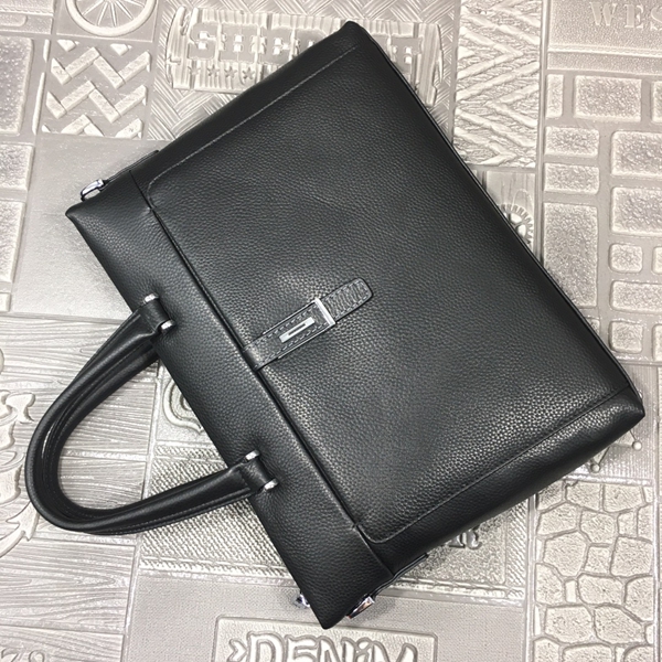 スーパーコピーブランドバッグ背面デザイン