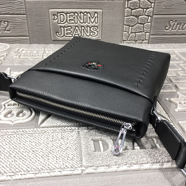 スーパーコピーブランドバッグ着用イメージ