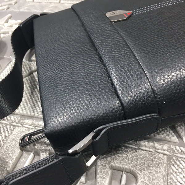 スーパーコピーブランドバッグ内部構造