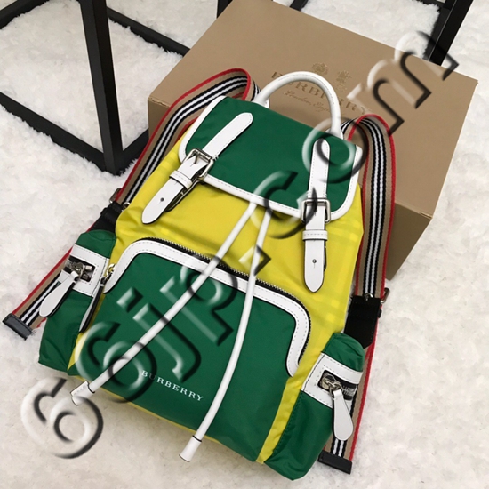 バーバリーバッグ内部構造