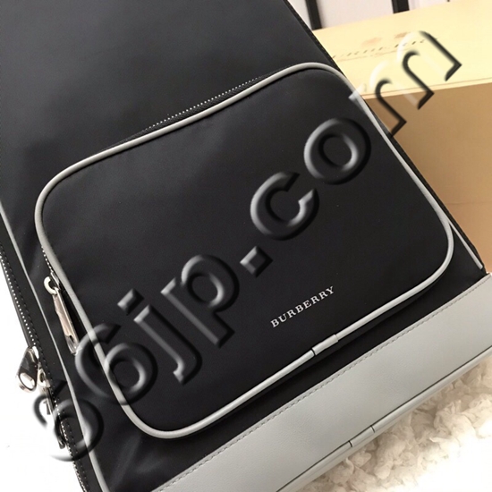 バーバリーバッグ側面デザイン