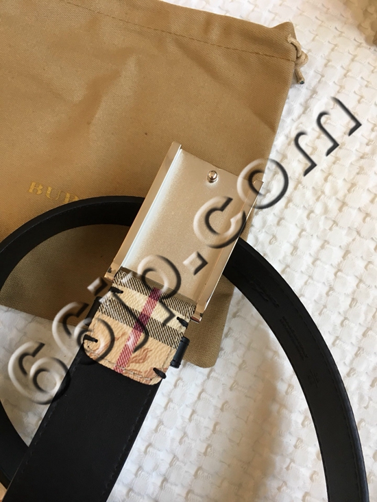 バーバリーベルト着用イメージ