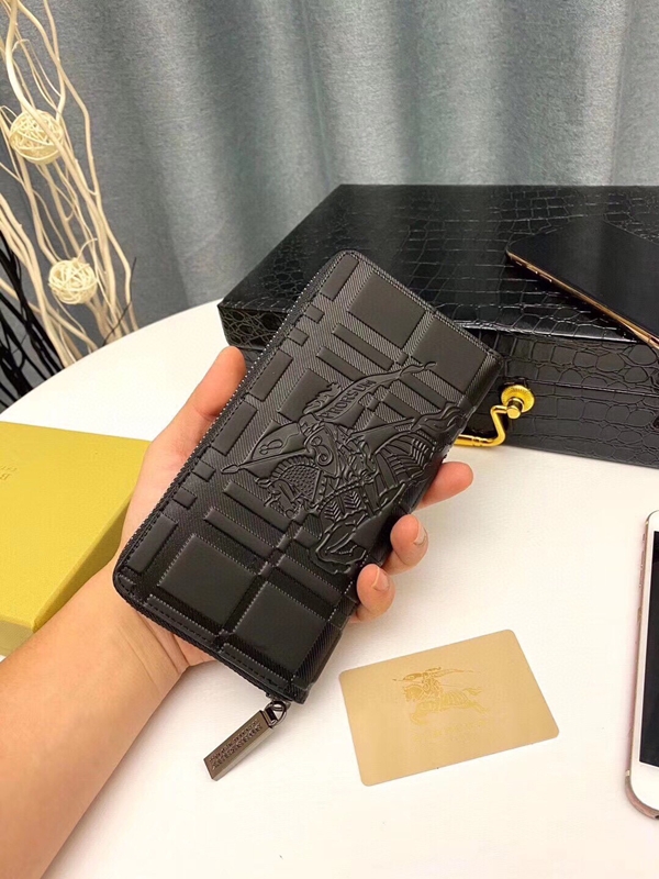 バーバリー財布側面デザイン