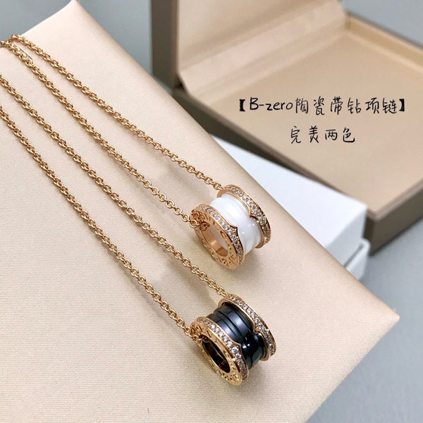 ブルガリアクセサリー背面デザイン