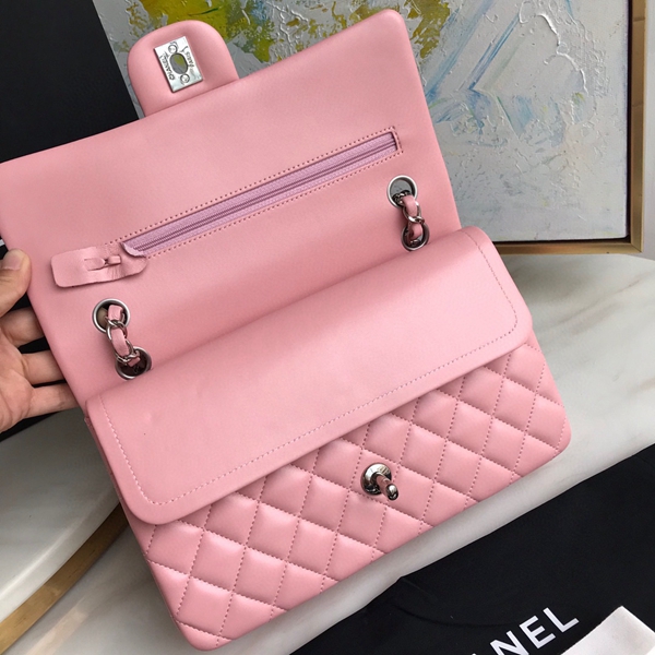 シャネルバッグレプリカ内部構造