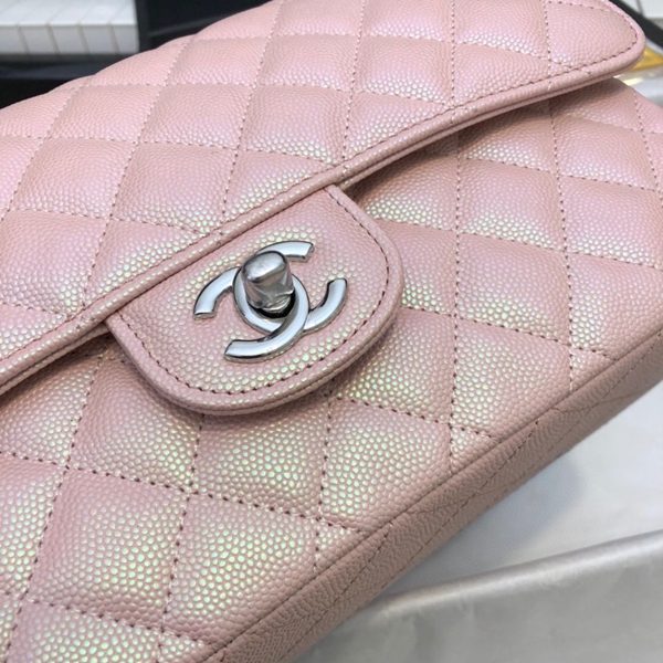 シャネルバッグレプリカ内部構造