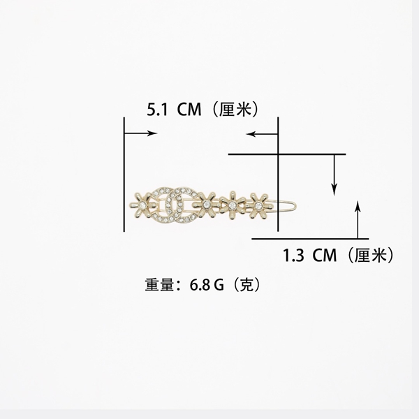シャネルアクセサリー正面デザイン