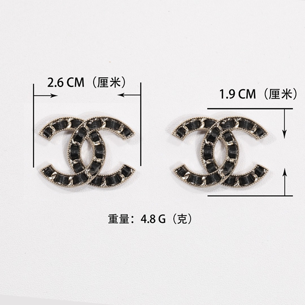 シャネルアクセサリー正面デザイン