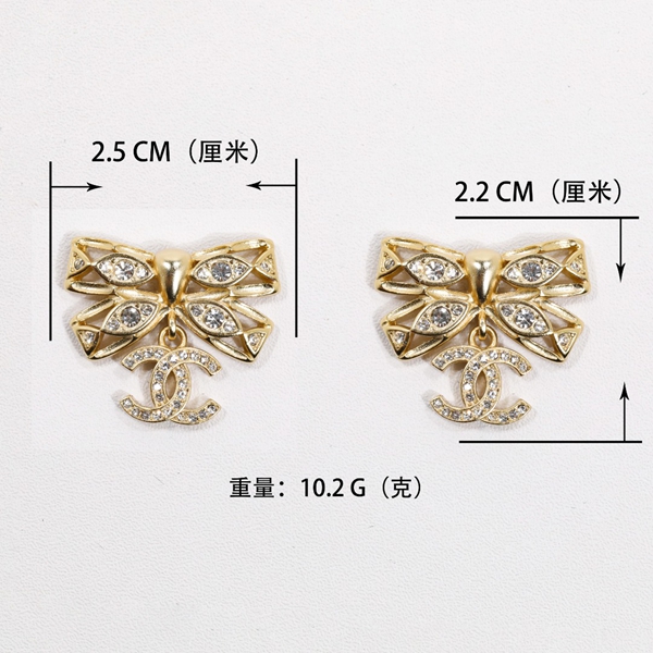 シャネルアクセサリー正面デザイン