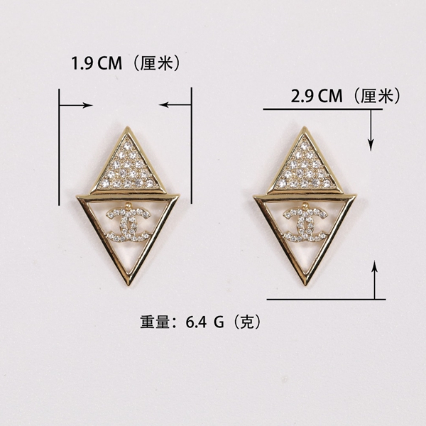 シャネルアクセサリー正面デザイン