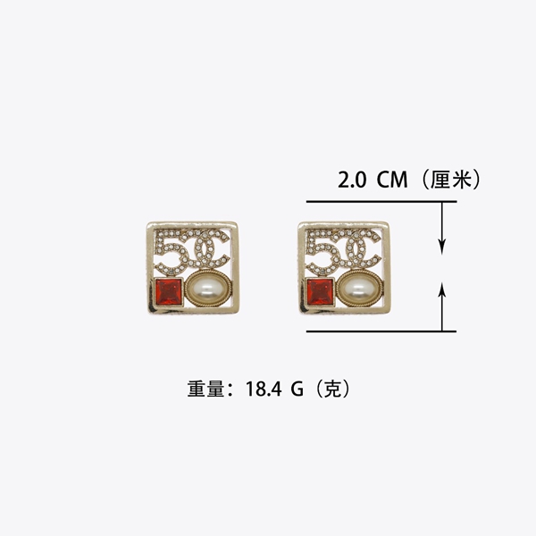 シャネルアクセサリー正面デザイン