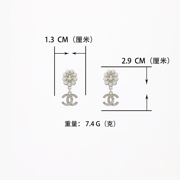 シャネルアクセサリー正面デザイン