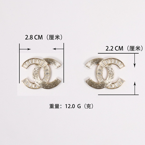 シャネルアクセサリー正面デザイン