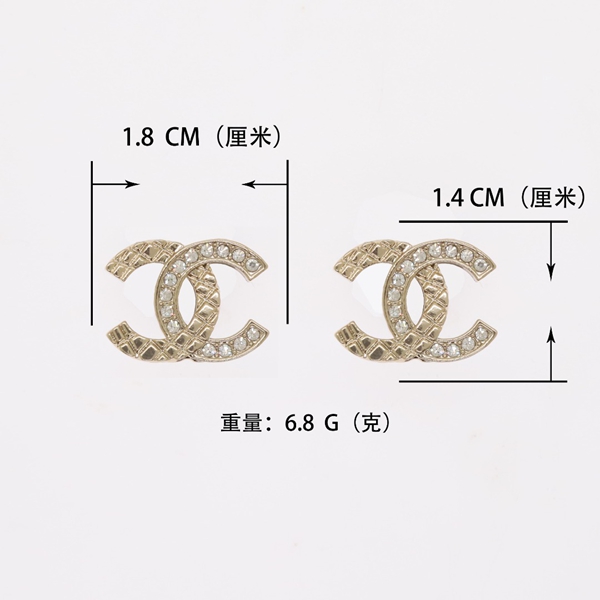 シャネルアクセサリー正面デザイン
