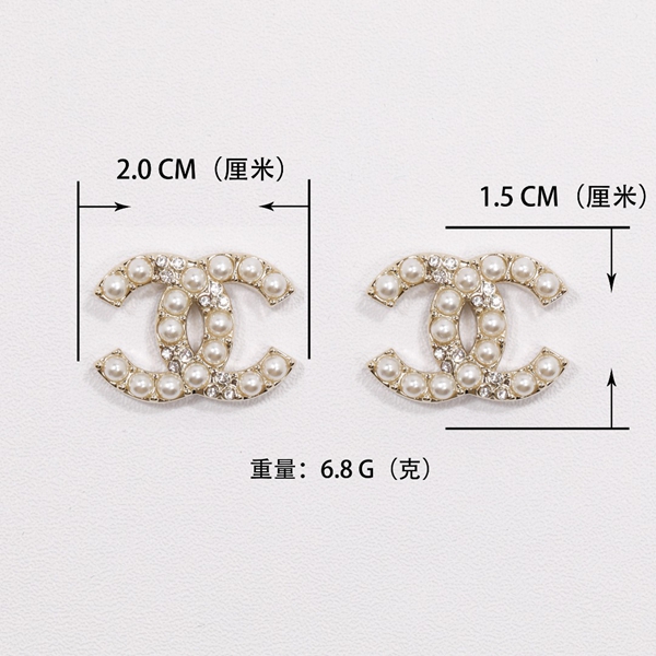 シャネルアクセサリー正面デザイン