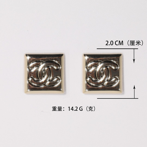 シャネルアクセサリー正面デザイン