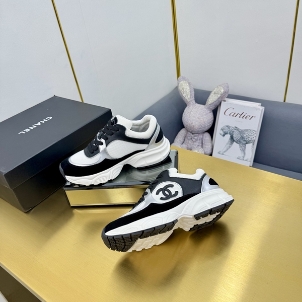 シャネル シューズ内部構造