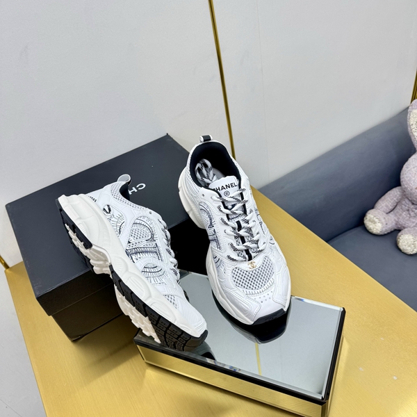 シャネル シューズ着用イメージ