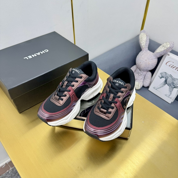 シャネル シューズ全体デザイン
