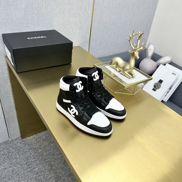 シャネル シューズ着用イメージ