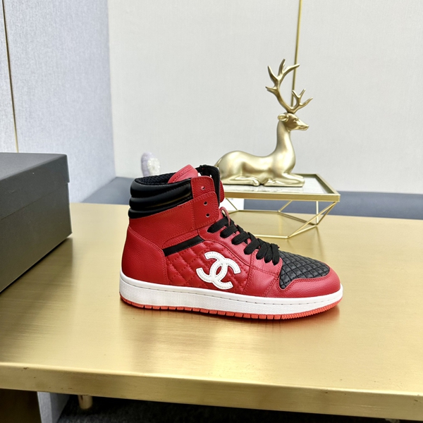シャネル シューズ角部分ディテール