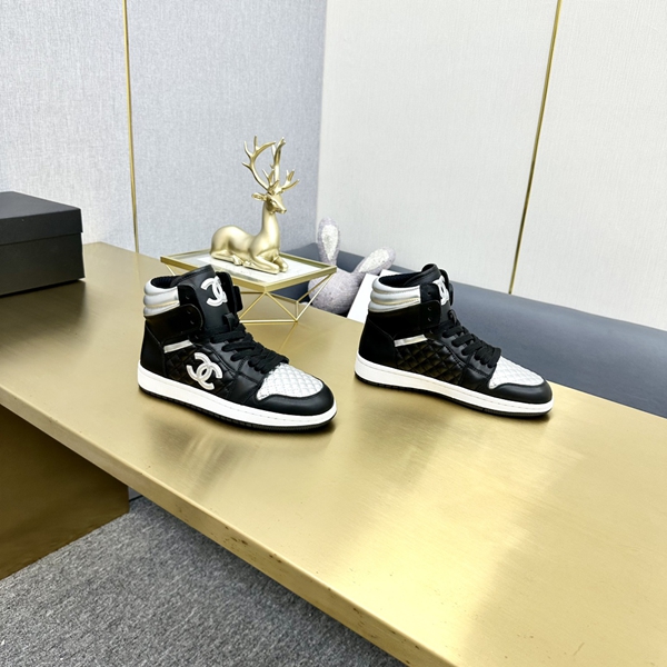 シャネル シューズ内部構造