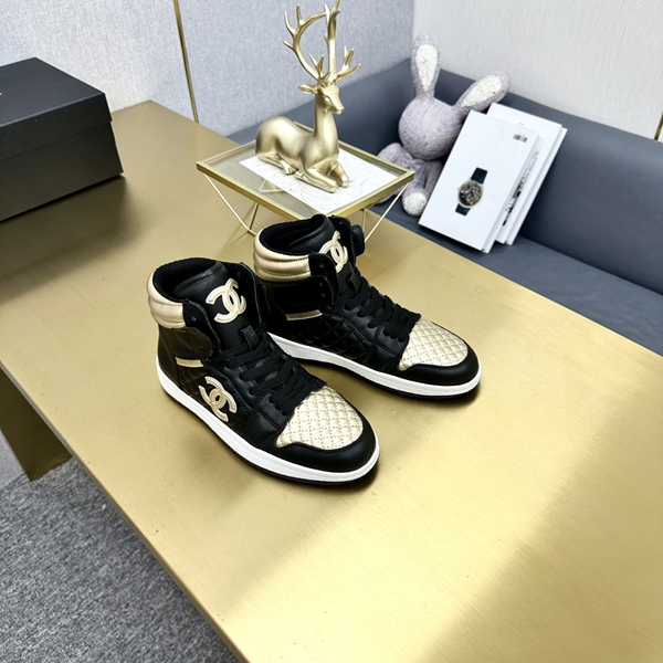 シャネル シューズ全体デザイン