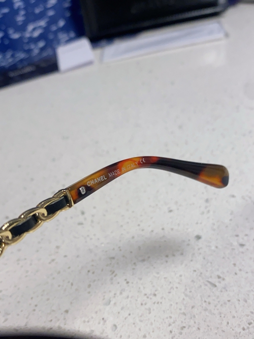 シャネルサングラス着用イメージ