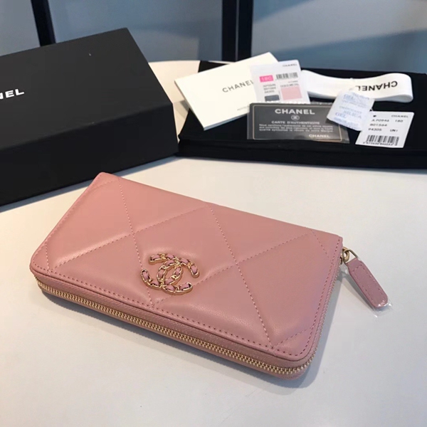 シャネル財布角部分ディテール