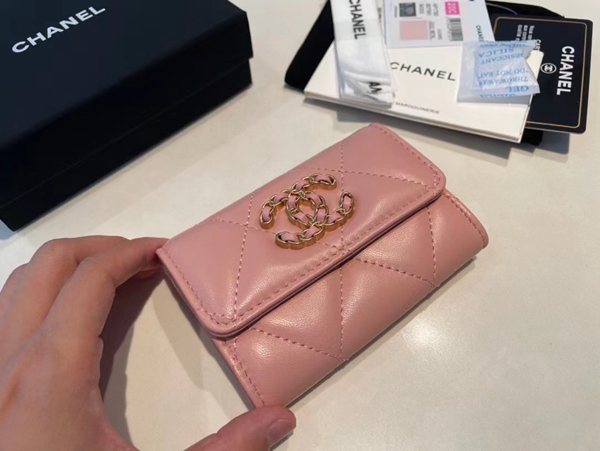 シャネル財布細部ディテール