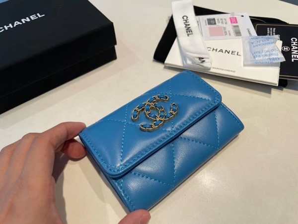 シャネル財布細部ディテール