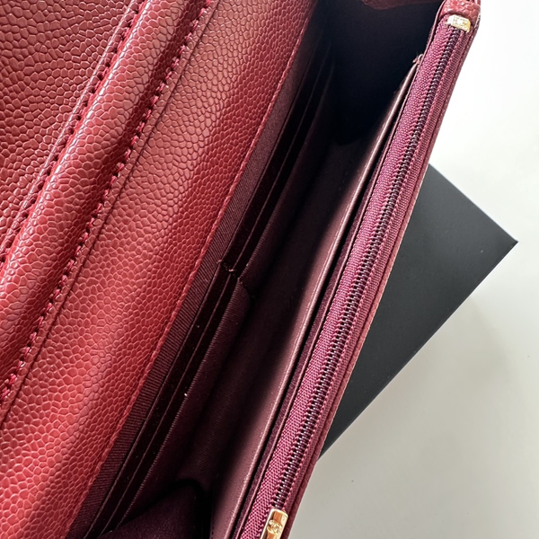 コピーシャネル激安財布着用イメージ