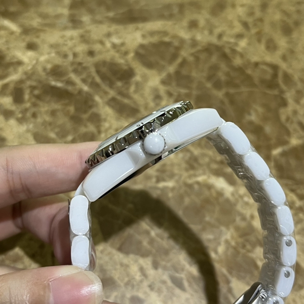 シャネル時計内部構造