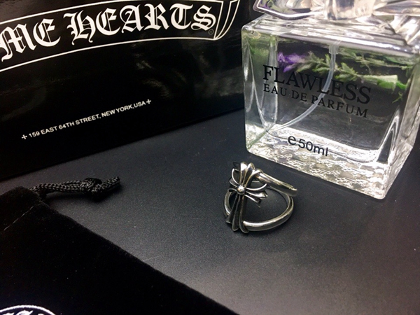 クロムハーツアクセサリー内部構造