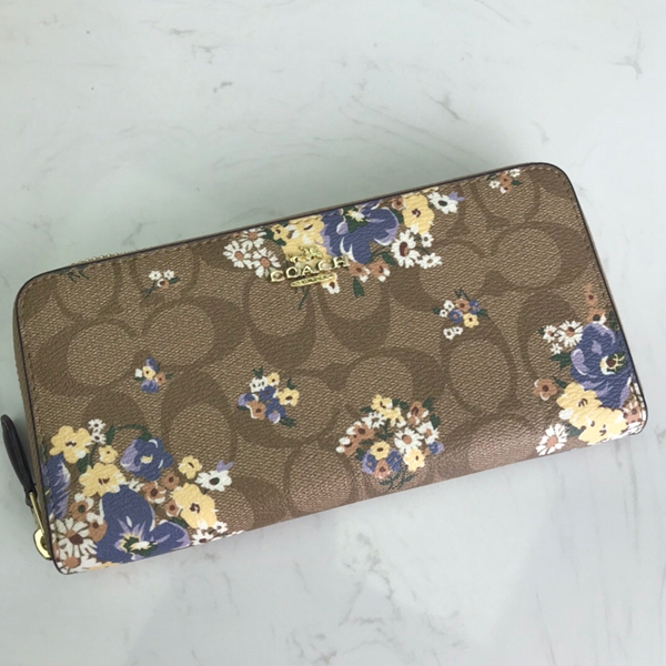 コーチ財布細部ディテール