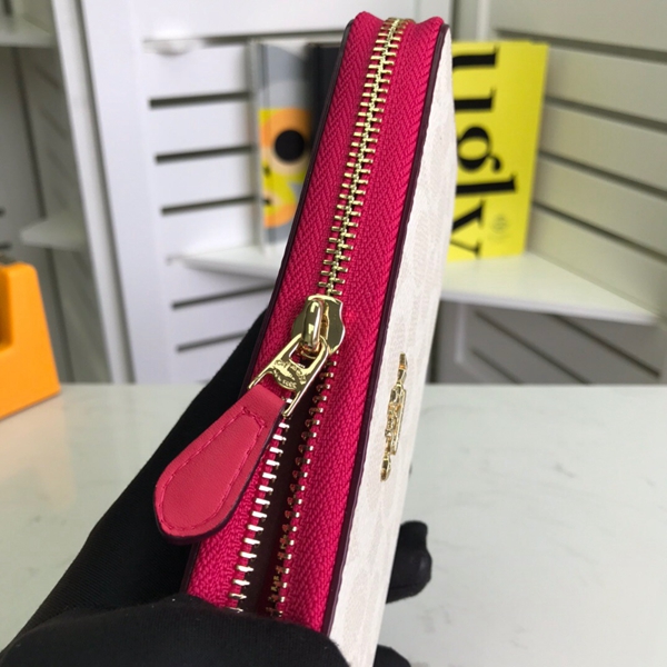 コーチ財布素材ディテール