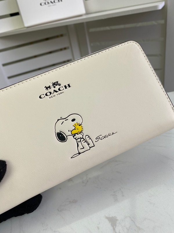 コーチ財布細部ディテール