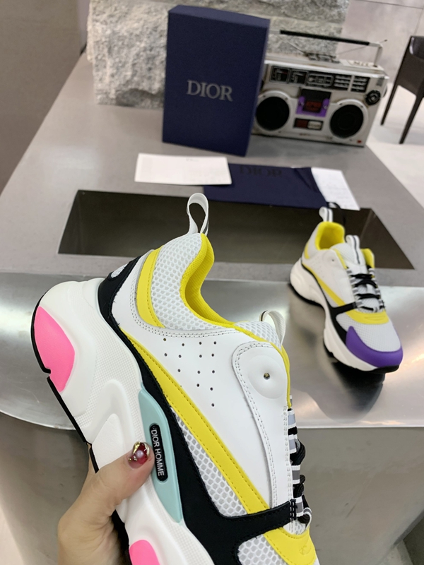 ディオール靴素材ディテール