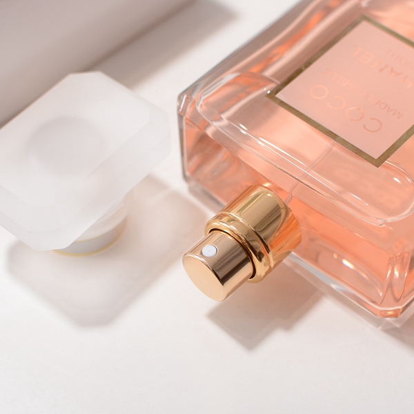 香水素材ディテール