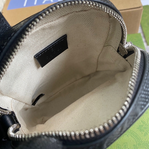 グッチバッグ着用イメージ