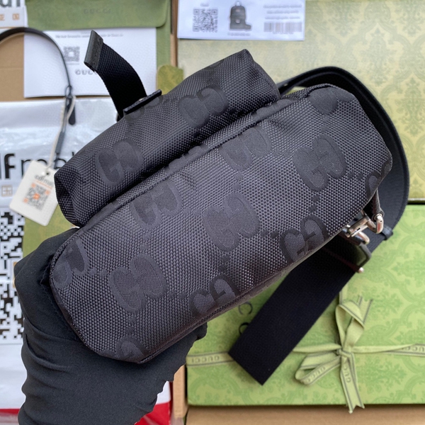グッチバッグ素材ディテール