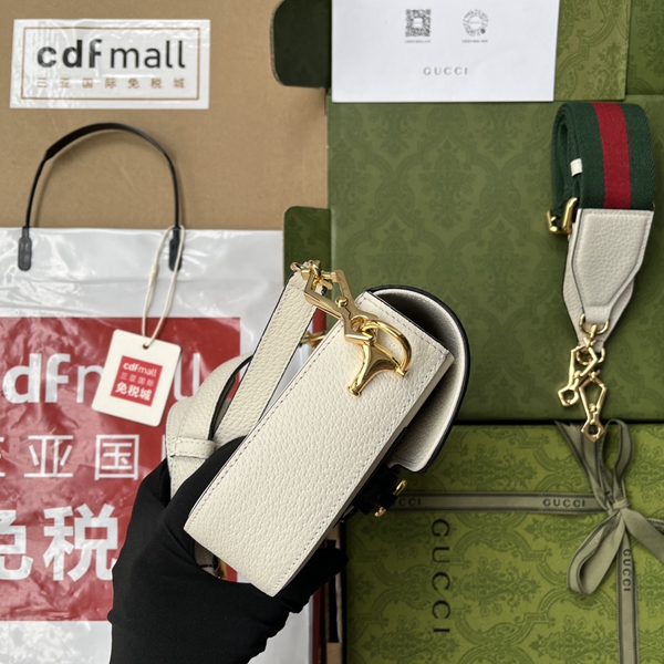 グッチバッグ内部構造