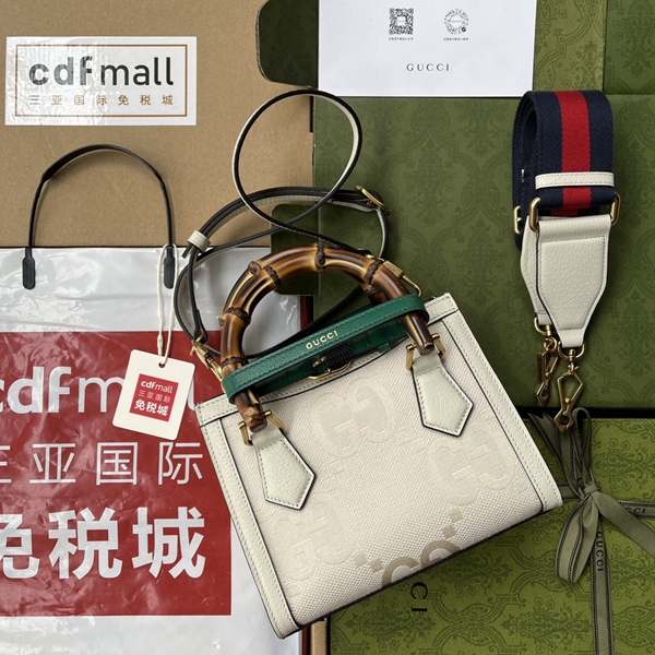 グッチバッグ背面デザイン