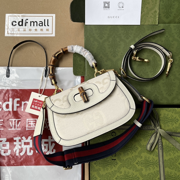 グッチバッグ正面デザイン