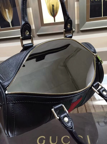 グッチバッグ着用イメージ